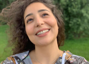 Interview : Amira KAROUI : « Quand une idée lumineuse jaillit de votre esprit, suivez-la ! »