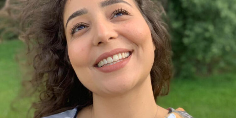 Interview : Amira KAROUI : « Quand une idée lumineuse jaillit de votre esprit, suivez-la ! »