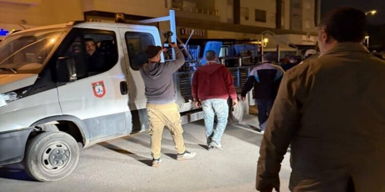 Tunis : Mouvement municipal contre l&rsquo;occupation illégale des trottoirs et de la voie publique