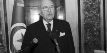 Mort de Fouad Mebazaa, premier président de la Tunisie post-Ben Ali .
